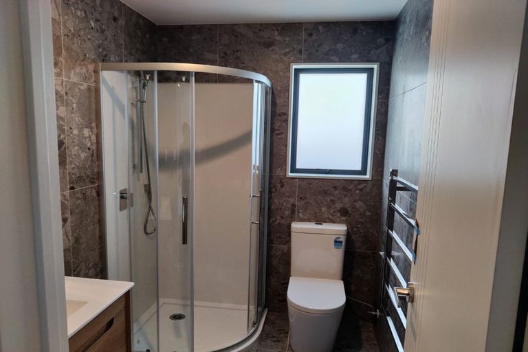 Photo of property in 1 Tributary Parade, Karaka, Papakura, 2113