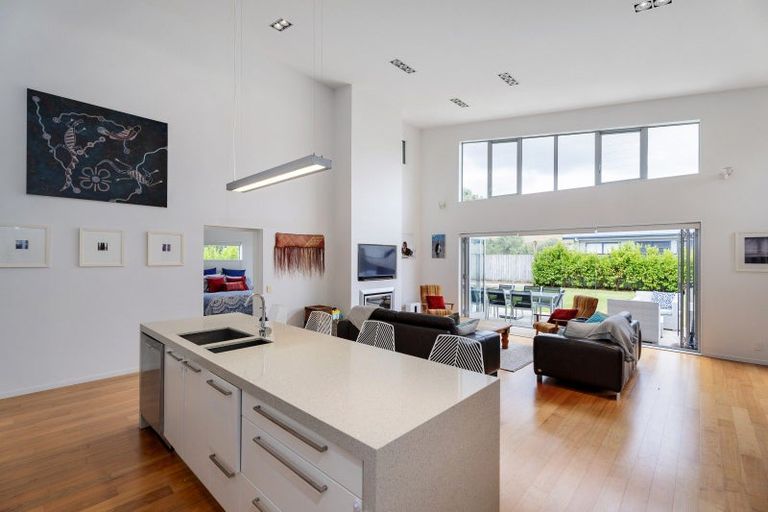 Photo of property in 14 Clipper Place, Whitianga, 3510