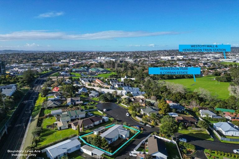Photo of property in 14 Miriam Corban Heights, Henderson, Auckland, 0612