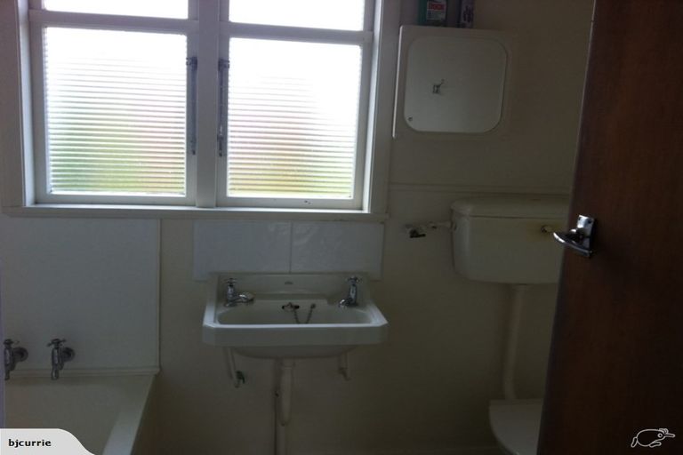 Photo of property in 3-5 Trent Avenue, Hokowhitu, Palmerston North, 4410