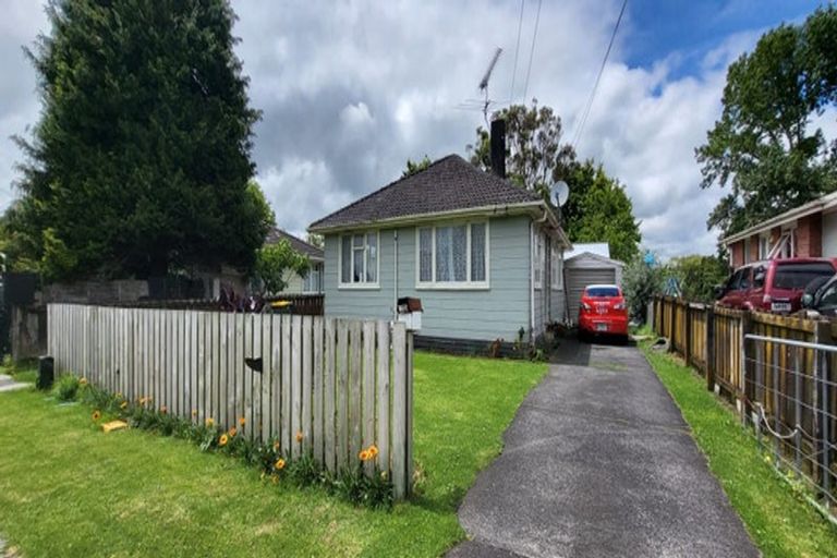 Photo of property in 1/26 Calvert Street, Papakura, 2110