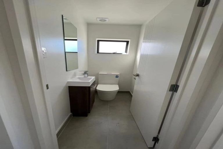 Photo of property in 45 Kairakau Street, Papakura, 2110