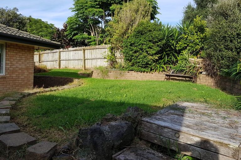 Photo of property in 42 Rathmar Drive, Manurewa, Auckland, 2105