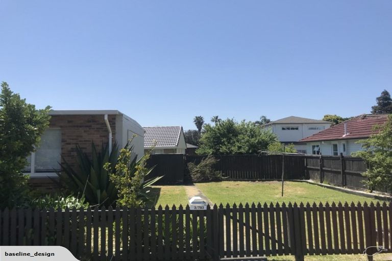 Photo of property in 3/783 Te Atatu Road, Te Atatu Peninsula, Auckland, 0610