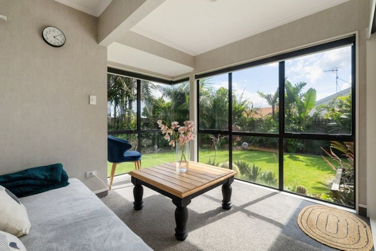 Photo of property in 4 Verbena Glen, Mount Maunganui, 3116