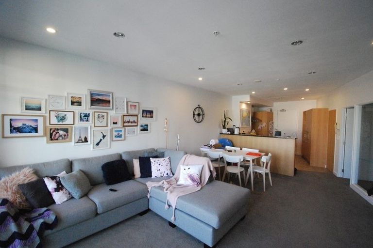 Photo of property in Kate Sheppard Apartments, 7g/42 Molesworth Street, Thorndon, Wellington, 6011