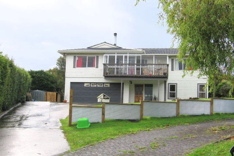 Photo of property in 7 Diosma Place, Botany Downs, Auckland, 2010
