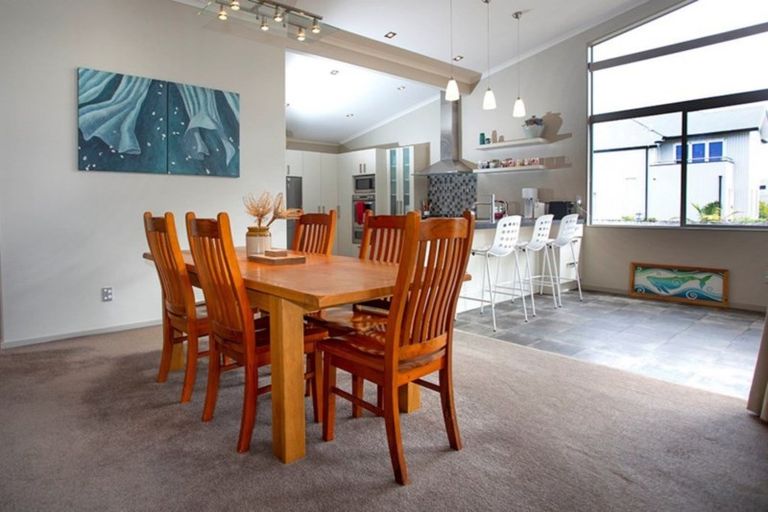 Photo of property in 509b Beach Road, Whangamata, 3620