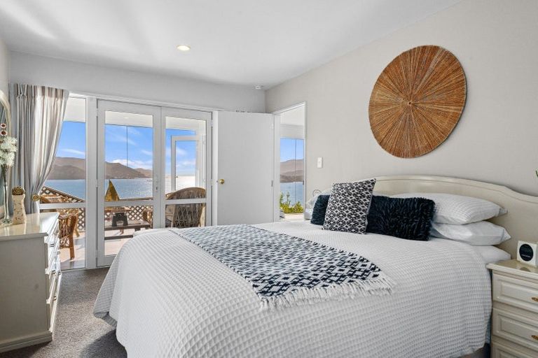 Photo of property in 143 Main Road, Allandale, Lyttelton, 8971