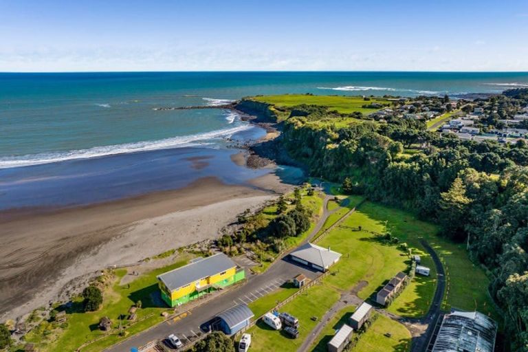 Photo of property in 6 Aytoun Street, Opunake, 4616