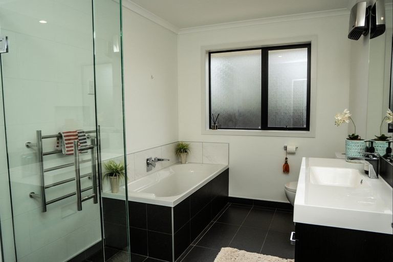 Photo of property in 11 Dove Place, Holmes Hill, Oamaru, 9401