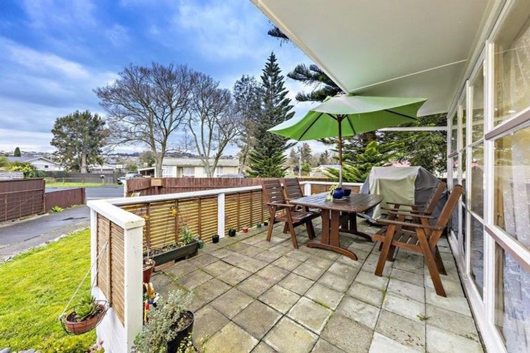 Photo of property in 9 Eastburn Street, Papakura, 2110