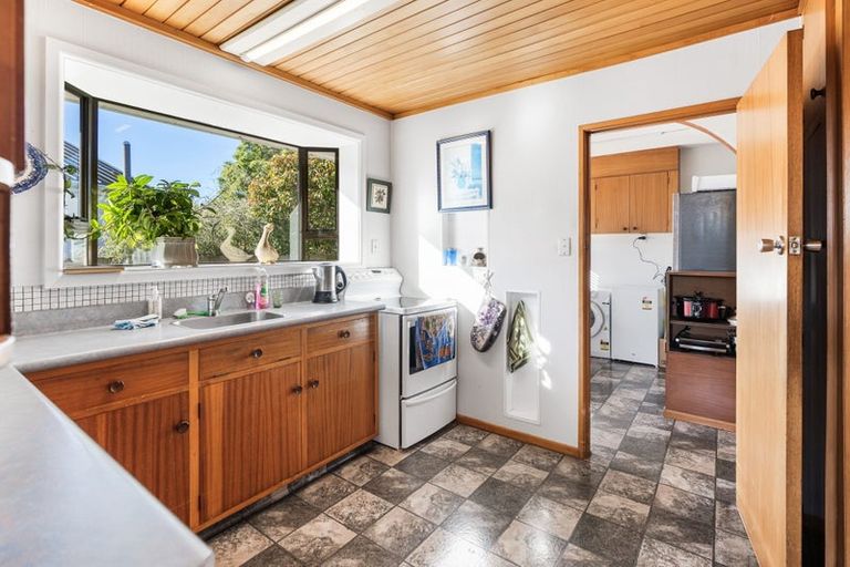 Photo of property in 33a Larch Place, Casebrook, Christchurch, 8051