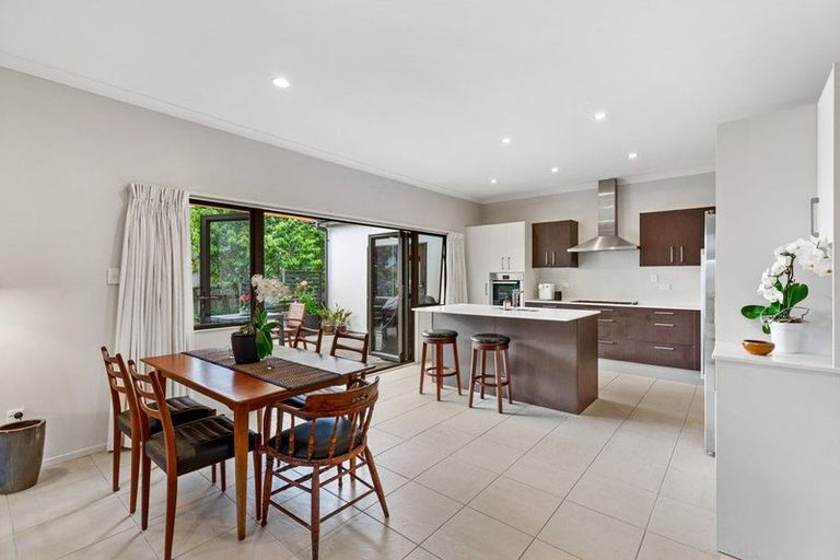 Photo of property in 178 Kyle Road, Greenhithe, Auckland, 0632