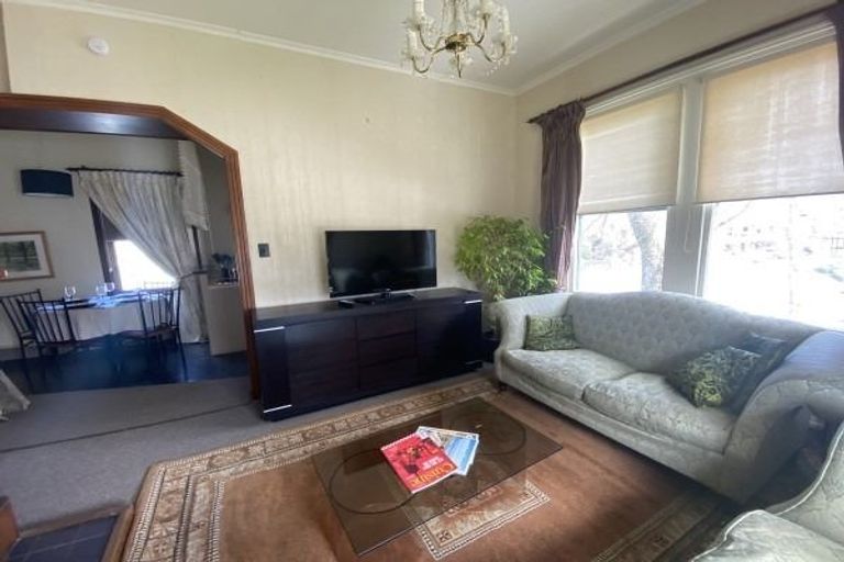 Photo of property in 119 Fitzherbert Avenue, West End, Palmerston North, 4410