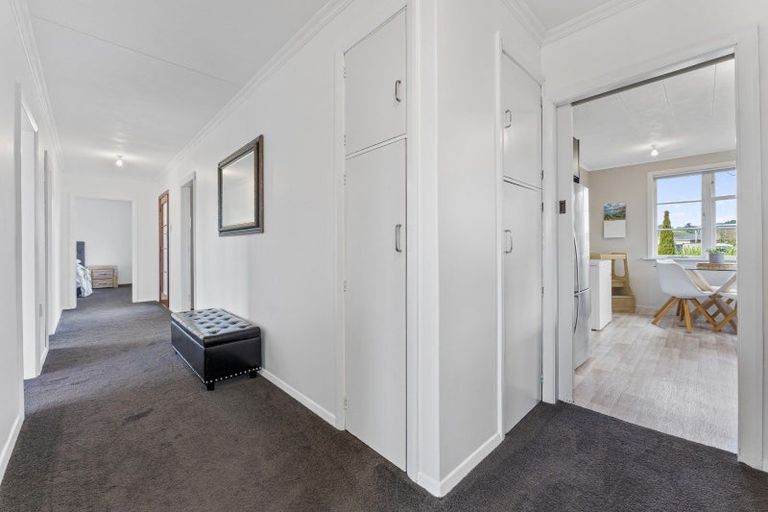 Photo of property in 8 Victoria Avenue, Pahiatua, 4910