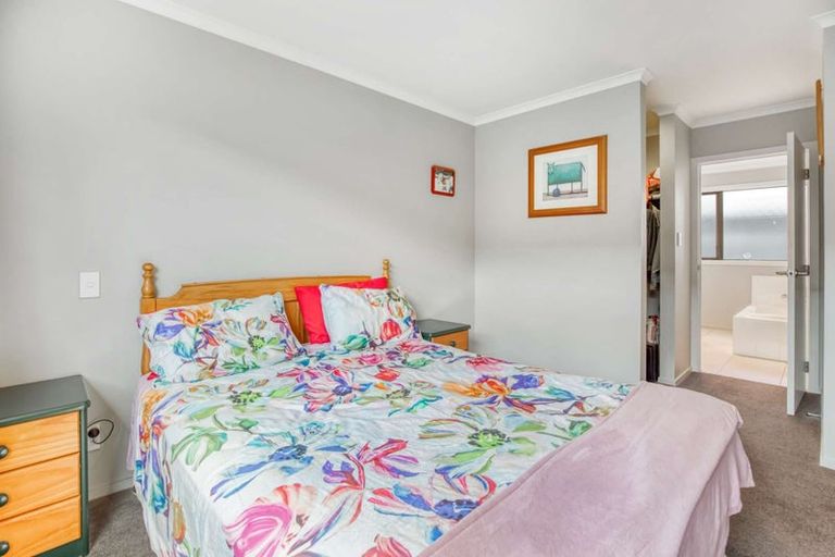 Photo of property in 9 Ward Street, Palmerston North, 4410