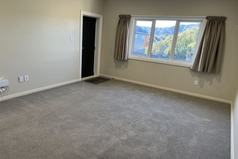 Photo of property in 3/133-135 Cuba Street, Petone, Lower Hutt, 5012