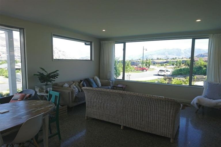 Photo of property in Kamahi Street, Wanaka, 9305
