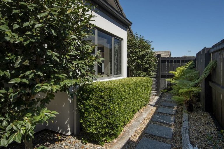 Photo of property in 53 Matene Place, Papamoa Beach, Papamoa, 3118