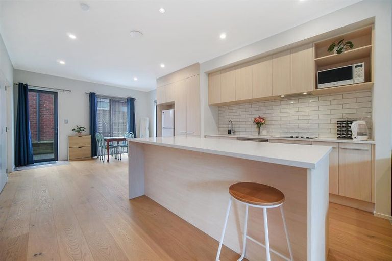 Photo of property in 20 Mahalo Avenue, Wiri, Auckland, 2104