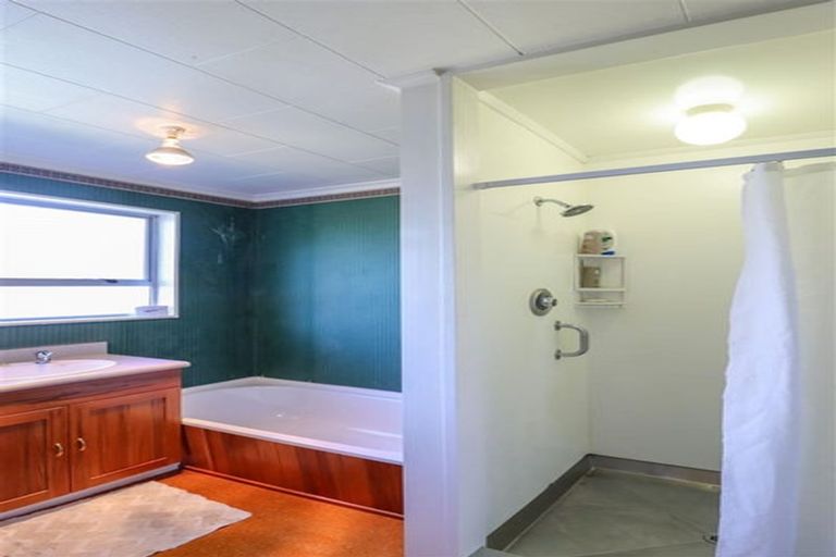 Photo of property in 19 Harris Street, Pleasant Point, 7903