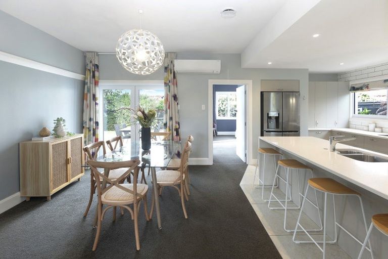 Photo of property in 2 Celia Street, Redcliffs, Christchurch, 8081