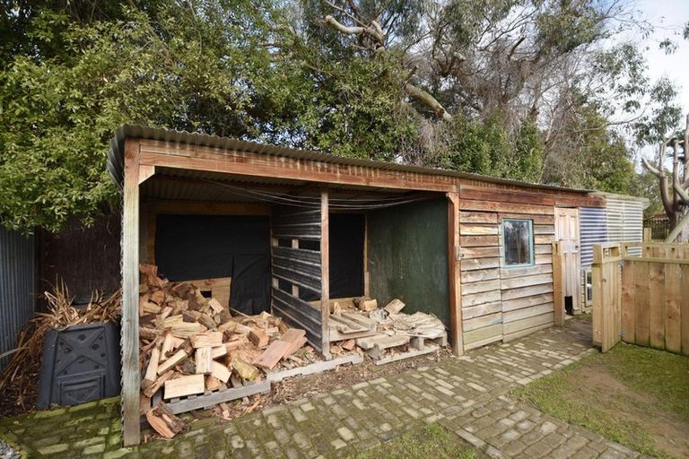 Photo of property in 205 Dunns Road, Otatara, Invercargill, 9879