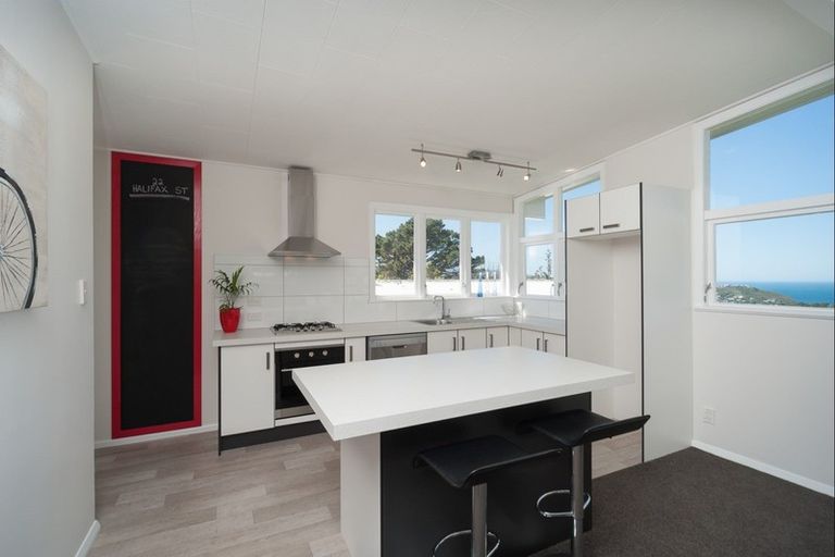 Photo of property in 22 Halifax Street, Kingston, Wellington, 6021