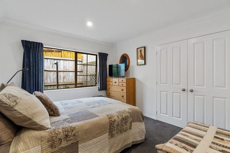 Photo of property in 11 Highgrove Drive, Grandview Heights, Hamilton, 3200