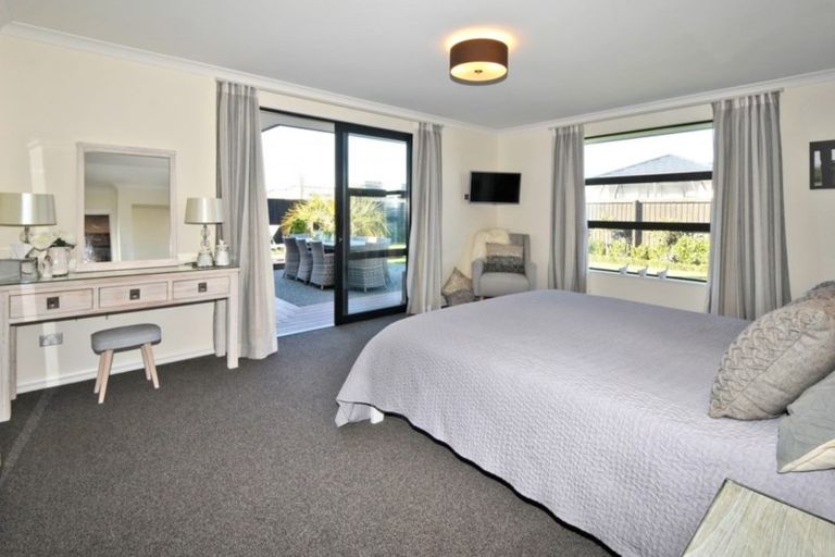 Photo of property in 16 Euphrasie Drive, Aidanfield, Christchurch, 8025