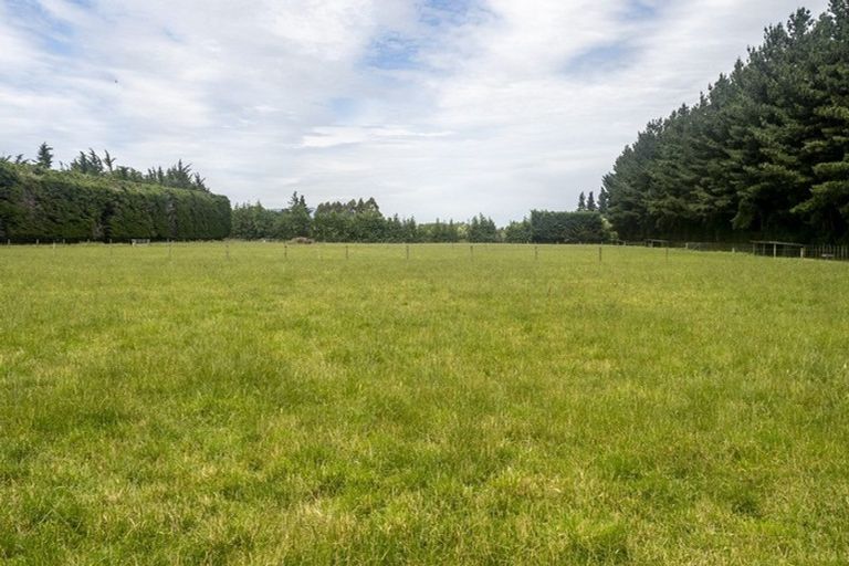 Photo of property in 255 No 1 Line, Tauwharenikau, Tauherenikau, 5771