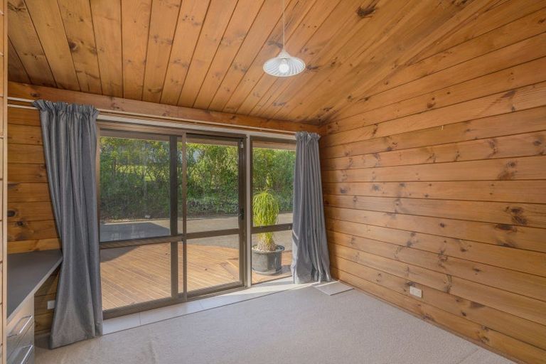 Photo of property in 13 Punga Place, Whitianga, 3510