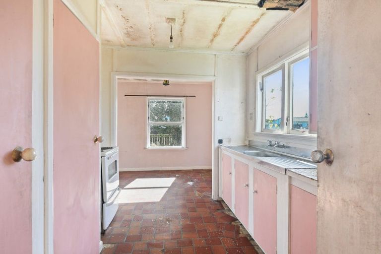 Photo of property in 19 Hawick Street, Tokoroa, 3420