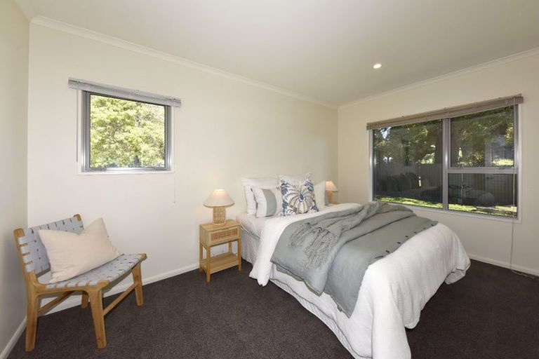 Photo of property in 5 Main Road, Redcliffs, Christchurch, 8081
