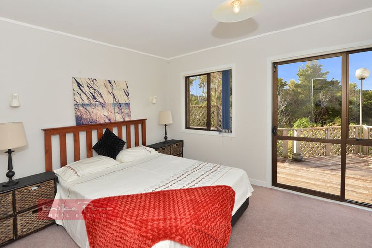 Photo of property in 100 Te Rongo Road, Parua Bay, Whangarei, 0174