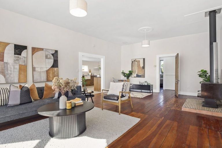 Photo of property in 51 Waitohu Valley Road, Otaki, 5512