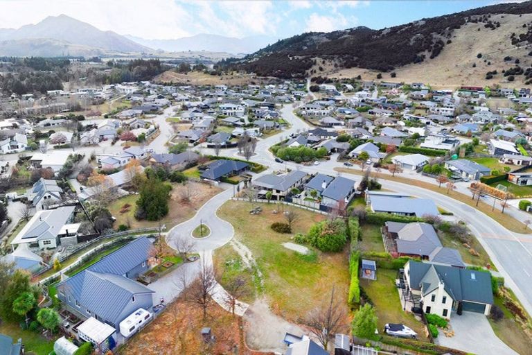 Photo of property in 7 Greenwood Lane, Wanaka, 9305