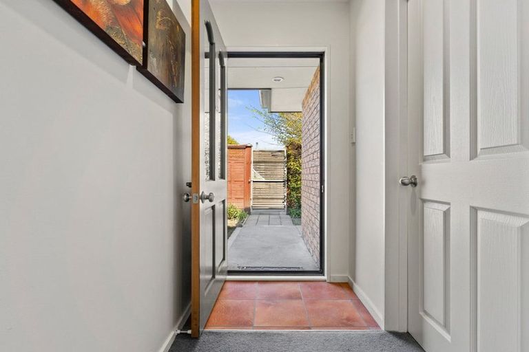 Photo of property in 43 Richards Avenue, Papanui, Christchurch, 8053