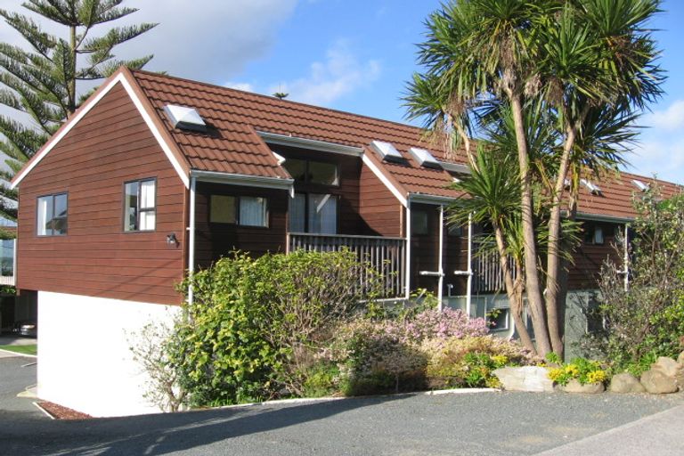 Photo of property in 1/72 Wintle Street, Mangawhai Heads, Mangawhai, 0505
