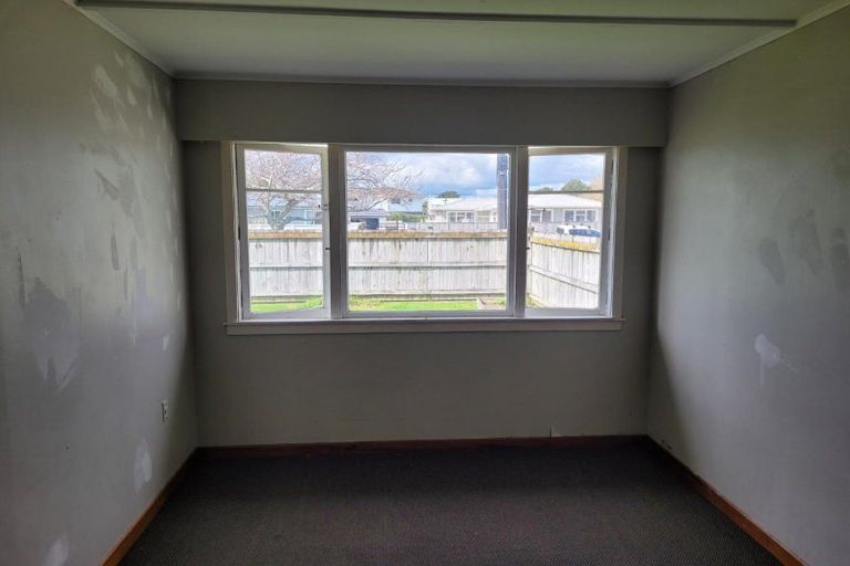 Photo of property in 7 Truby King Street, Merrilands, New Plymouth, 4312