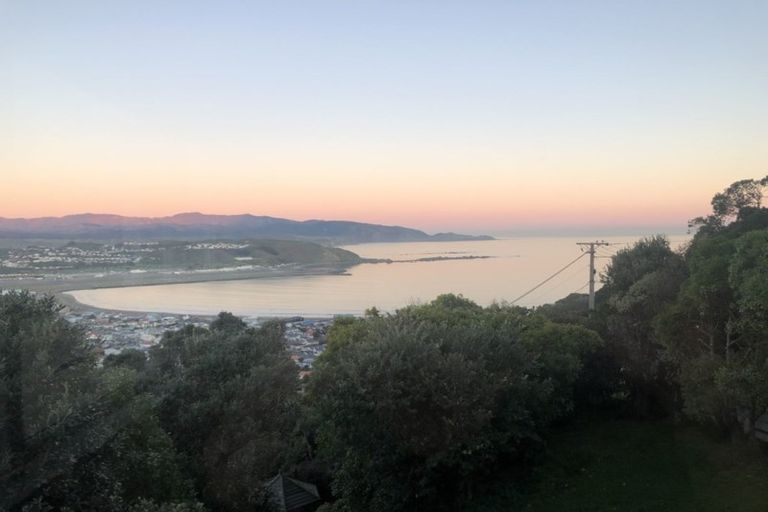 Photo of property in 4 Auckland Terrace, Melrose, Wellington, 6023