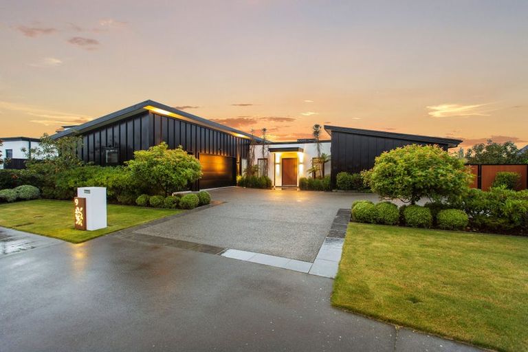 Photo of property in 9 Farrelly Place, Casebrook, Christchurch, 8051