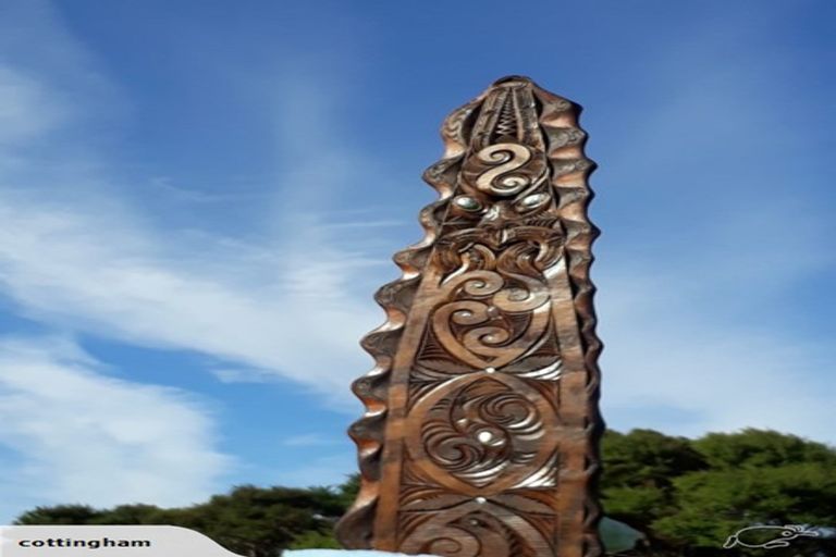 Photo of property in 128 Lone Kauri Road, Karekare, Auckland, 0772