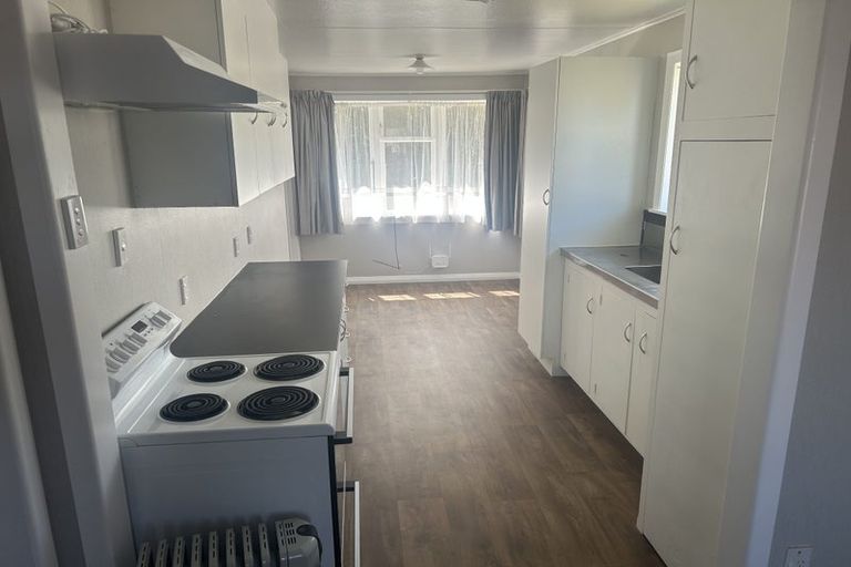 Photo of property in 54 Seddon Street, Takaro, Palmerston North, 4412