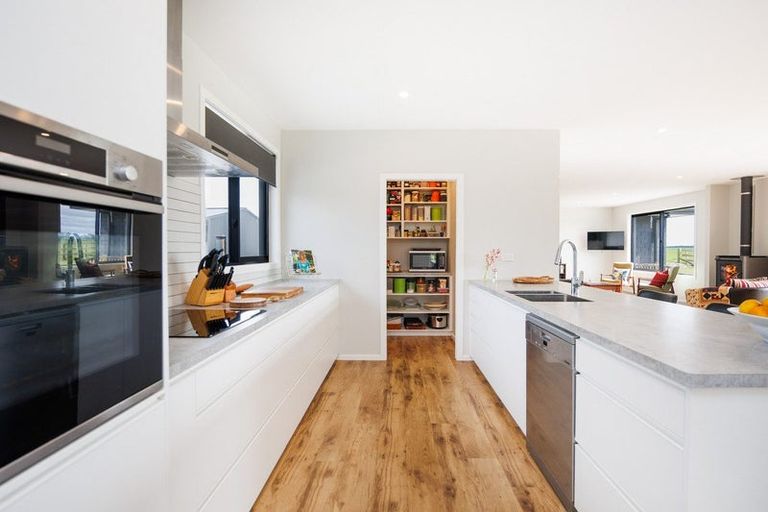 Photo of property in 234 Sandon Road, Feilding, 4779