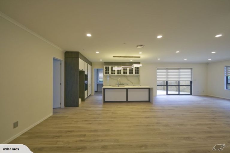 Photo of property in 23 Vazey Way, Hobsonville, Auckland, 0618