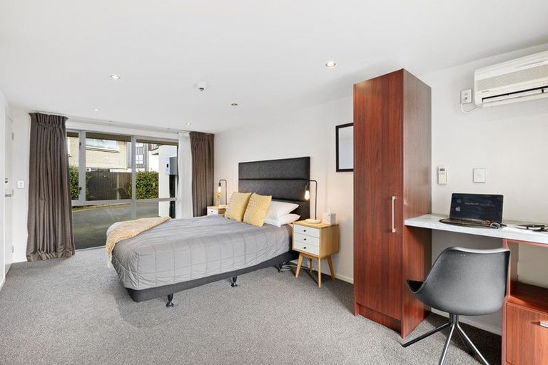 Photo of property in Merivale Manor Townhouse, 123a Papanui Road, Merivale, Christchurch, 8014