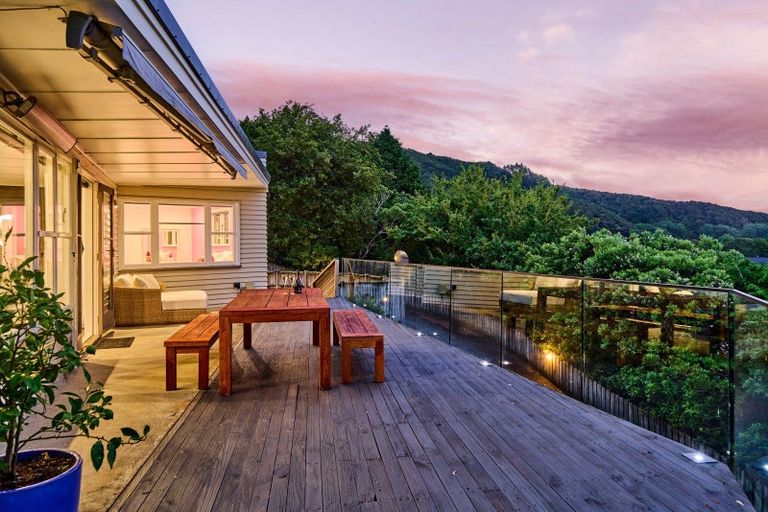 Photo of property in 71 Wyndrum Avenue, Waterloo, Lower Hutt, 5011