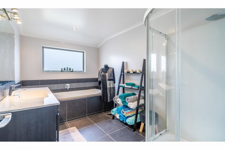 Photo of property in 10 Maltby Street, Waikiwi, Invercargill, 9810